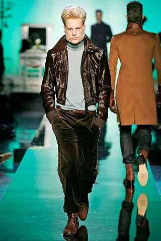 Look 5